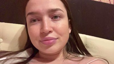 DixieOrofino live cam on Cam4