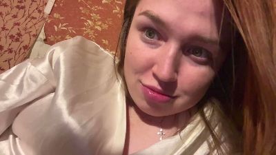 DixieOrofino live cam on Cam4
