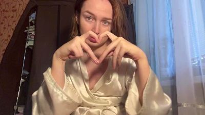 DixieOrofino live cam on Cam4