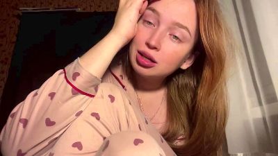 DixieOrofino live cam on Cam4