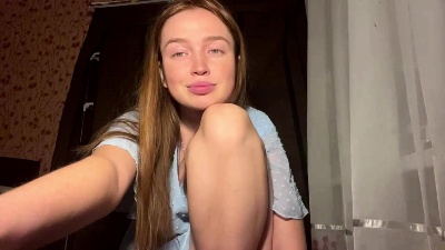 DixieOrofino live cam on Cam4