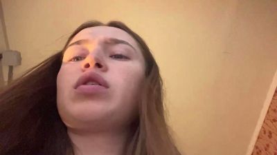 DixieOrofino live cam on Cam4