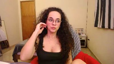 DizzyMissLizzyL live cam on Cam4