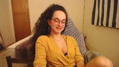 DizzyMissLizzyL live cam on Cam4