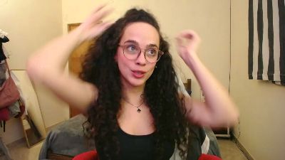 DizzyMissLizzyL live cam on Cam4