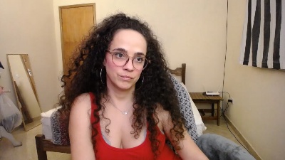DizzyMissLizzyL live cam on Cam4