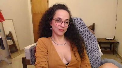 DizzyMissLizzyL live cam on Cam4