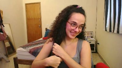 DizzyMissLizzyL live cam on Cam4