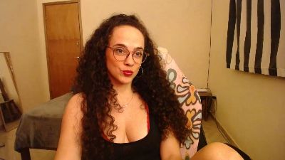 DizzyMissLizzyL live cam on Cam4