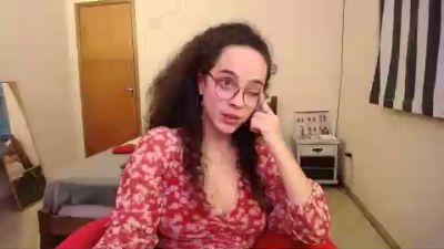 DizzyMissLizzyL live cam on Cam4