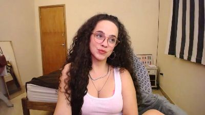 DizzyMissLizzyL live cam on Cam4