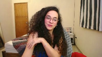 DizzyMissLizzyL live cam on Cam4