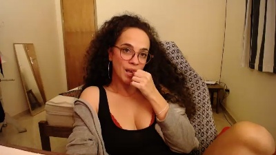 DizzyMissLizzyL live cam on Cam4