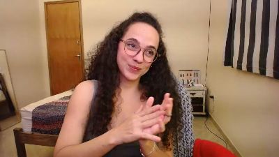 DizzyMissLizzyL live cam on Cam4