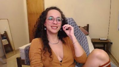 DizzyMissLizzyL live cam on Cam4