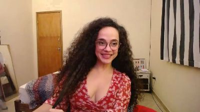 DizzyMissLizzyL live cam on Cam4