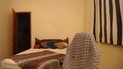 DizzyMissLizzyL live cam on Cam4