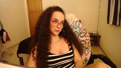 DizzyMissLizzyL live cam on Cam4