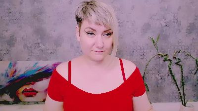 Djullia live cam on Cam4