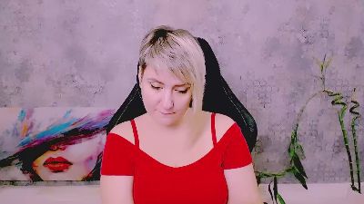 Djullia live cam on Cam4