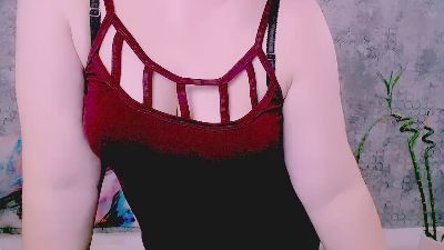 Djullia live cam on Cam4