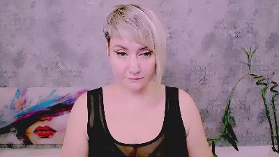 Djullia live cam on Cam4
