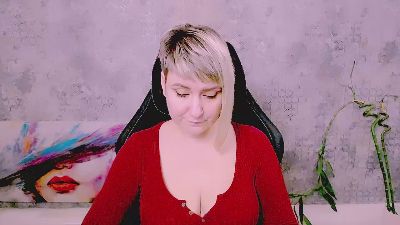 Djullia live cam on Cam4