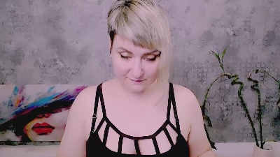 Djullia live cam on Cam4