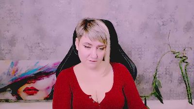 Djullia live cam on Cam4