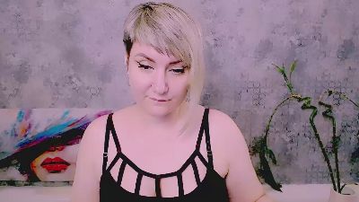 Djullia live cam on Cam4