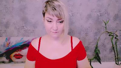 Djullia live cam on Cam4