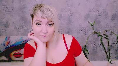 Djullia live cam on Cam4