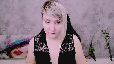 Djullia live cam on Cam4