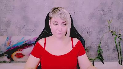 Djullia live cam on Cam4