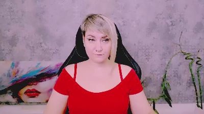 Djullia live cam on Cam4