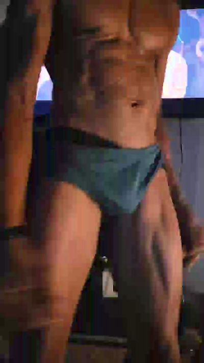Dkskils live cam on Cam4