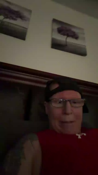 Dlux22 live cam on Cam4