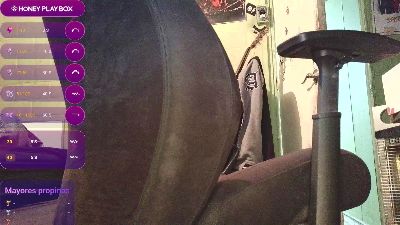DoTao77 live cam on Cam4