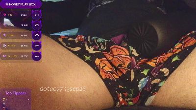 DoTao77 live cam on Cam4