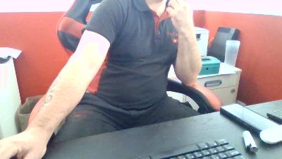 DoctorMad82 live cam on Cam4