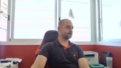 DoctorMad82 live cam on Cam4