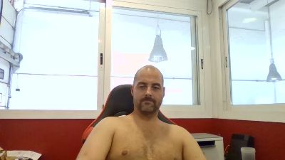 DoctorMad82 live cam on Cam4
