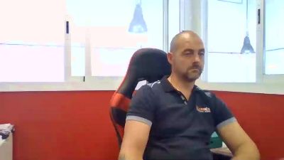 DoctorMad82 live cam on Cam4