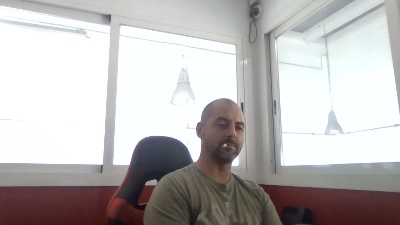 DoctorMad82 live cam on Cam4