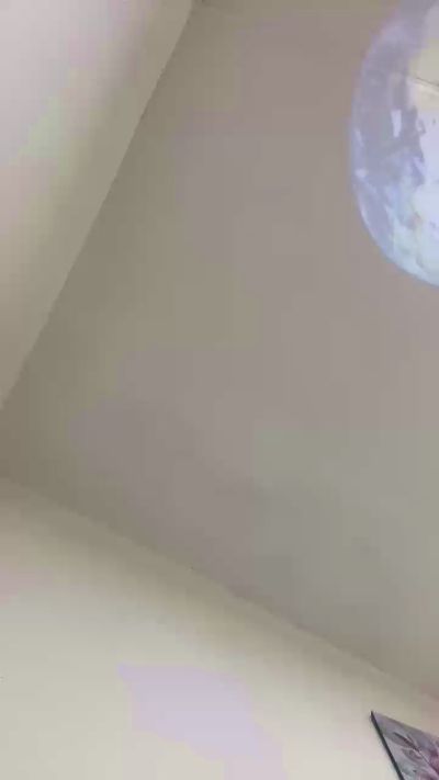 DogHot live cam on Cam4