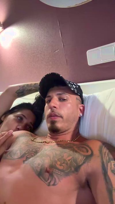 Dolarboy live cam on Cam4