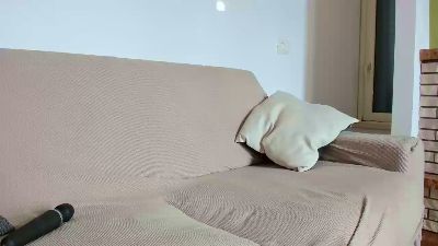 DolceEli00 live cam on Cam4