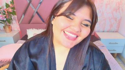 Dolce_pearl live cam on Cam4