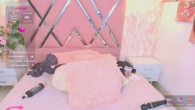 Dolce_pearl live cam on Cam4