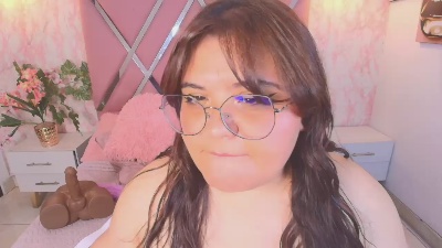 Dolce_pearl live cam on Cam4